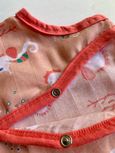 Ocean Dive organic muslin front open Jhabla top 2 pack: Octopus, Seahorse
